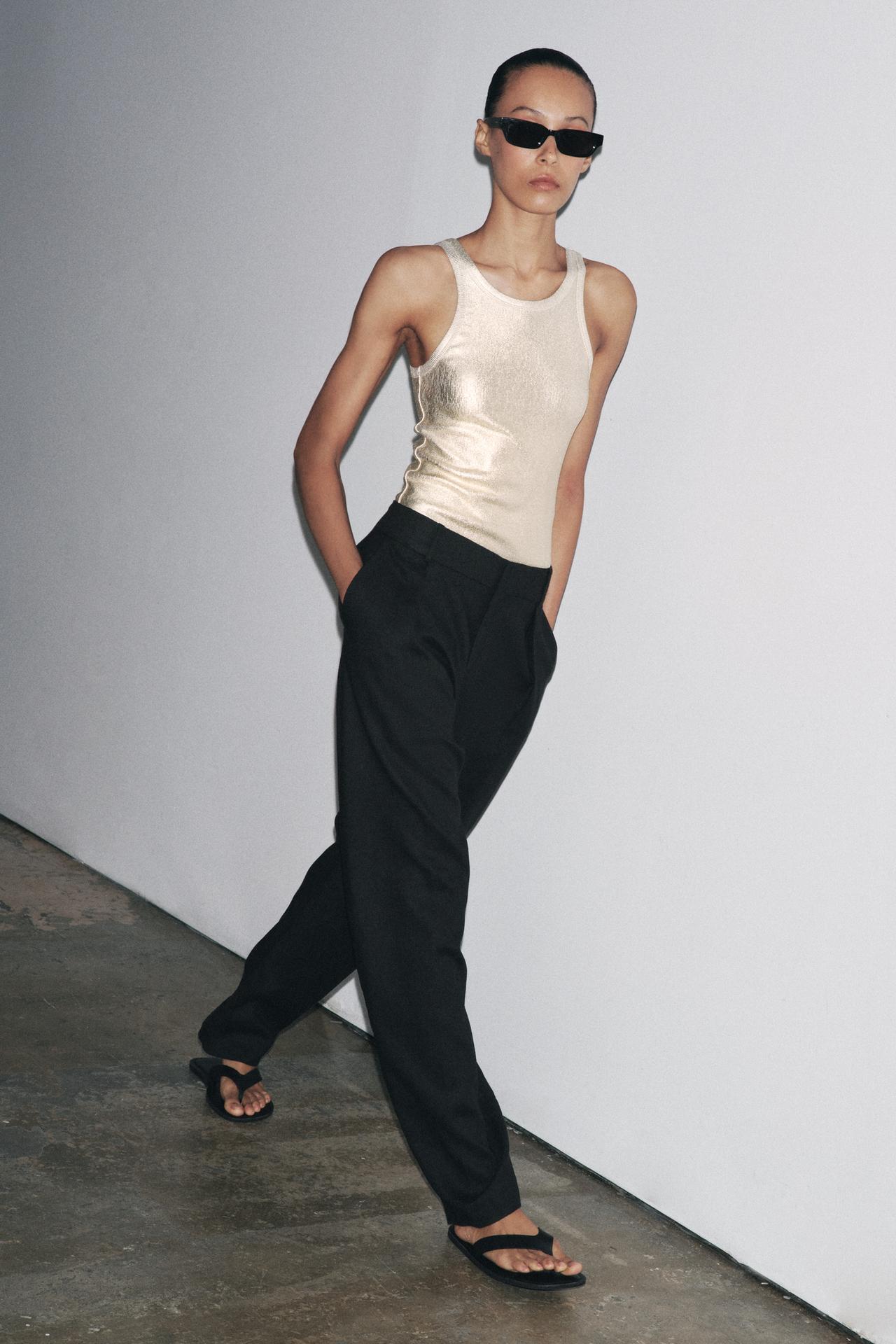 GERIPPTER METALLIC-BODY GOLD