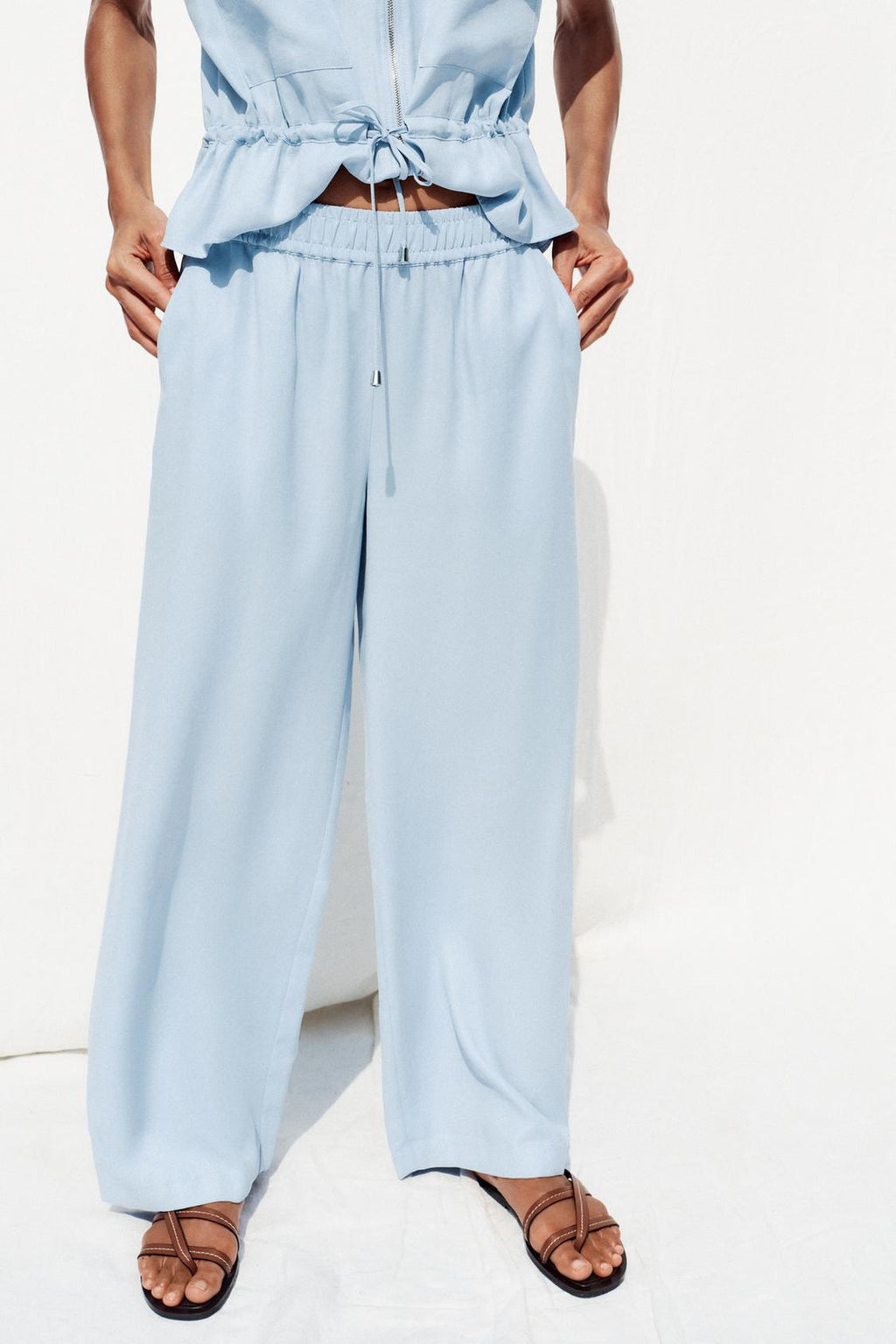 WIDELEG-HOSE MIT ELASTISCHEM BUND