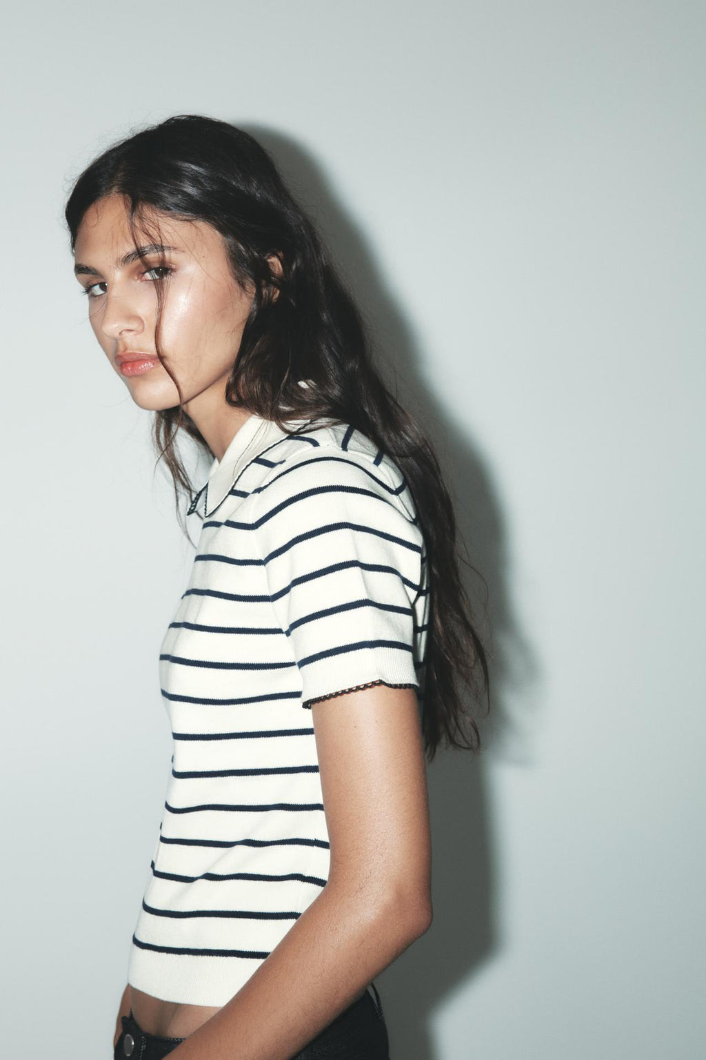 KNIT-TOP MIT KONTRASTPASPERN