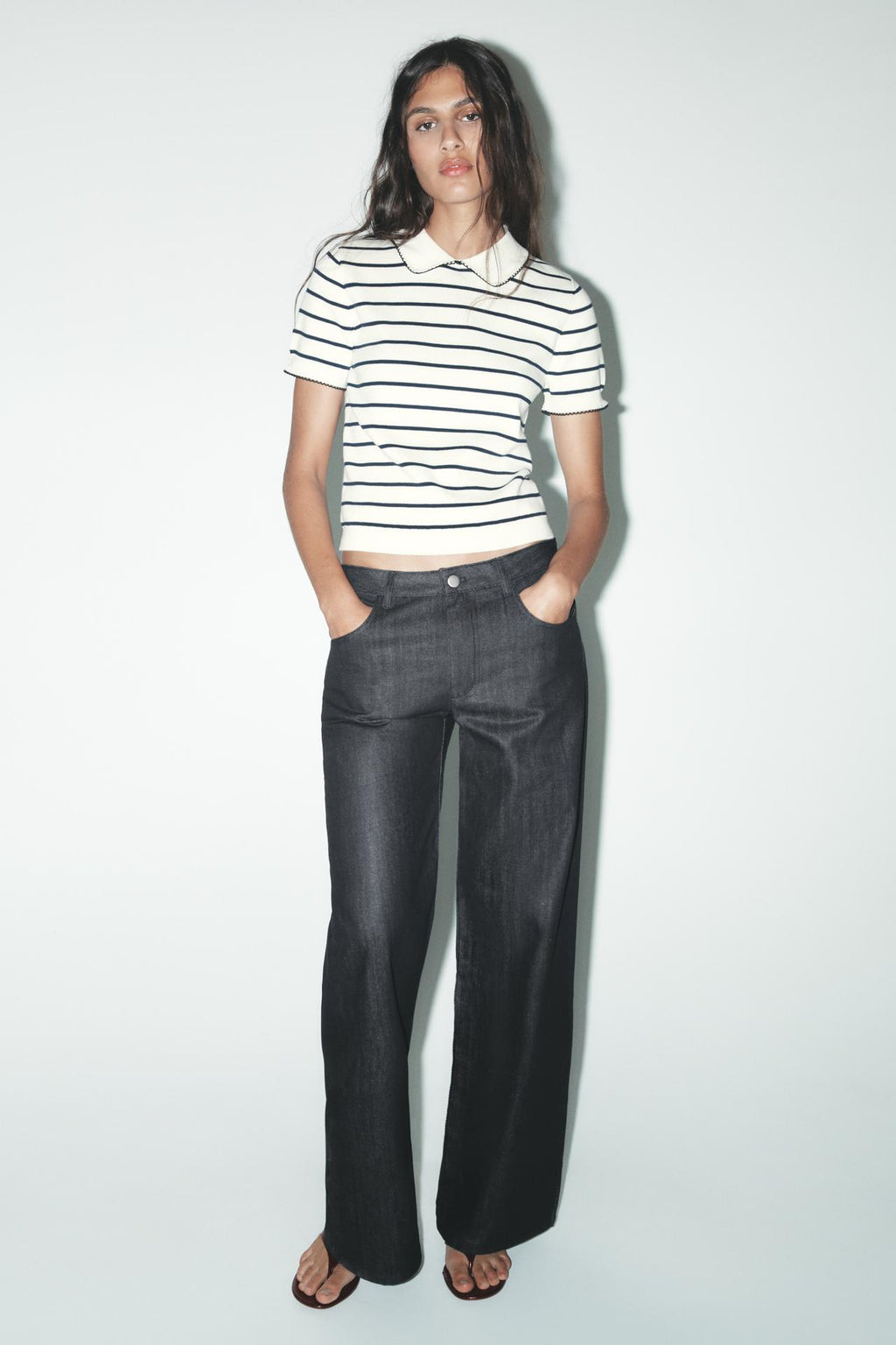 KNIT-TOP MIT KONTRASTPASPERN