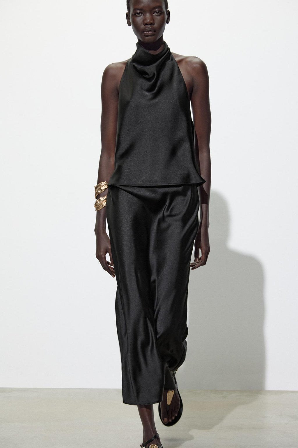 SATIN-HALTERTOP BLACK NOIR