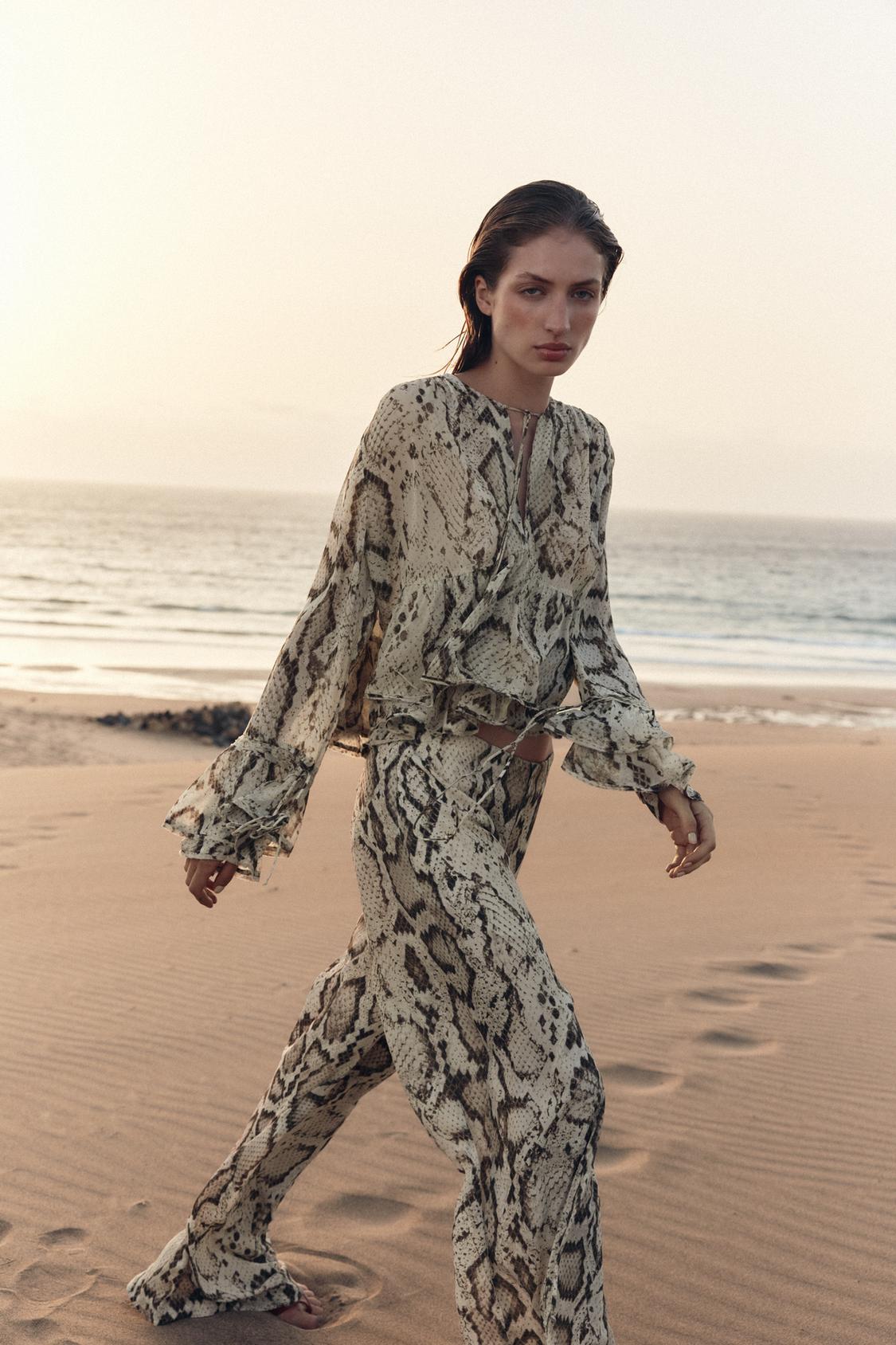 SEMI-TRANSPARENTE HOSE MIT ANIMAL-PRINT