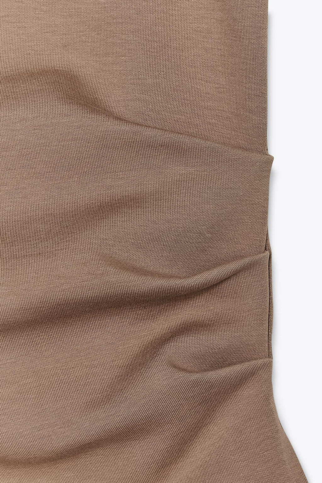 HALTERTOP SCULPTED LINIE