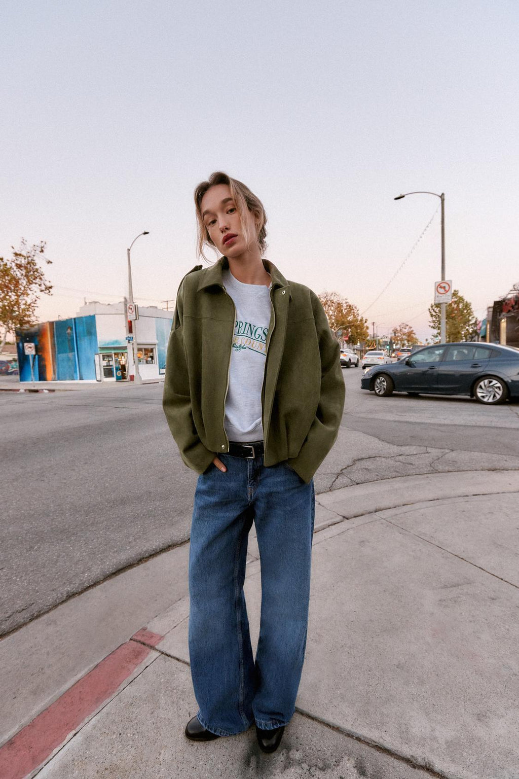 BOMBERJACKE IN VELOURSOPTIK