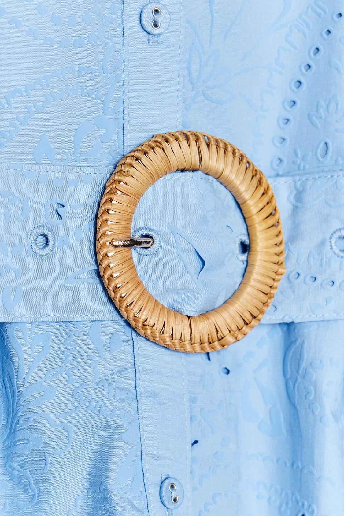 KURZES KLEID MIT STICKEREIDETAILS UND TAILLIERTER SILHOUETTE