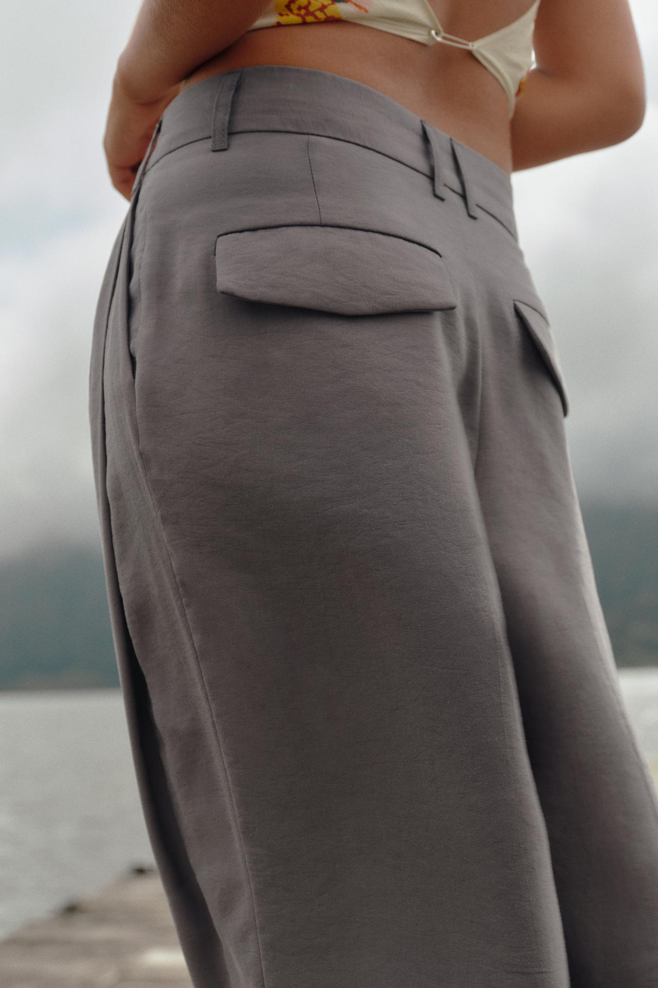 HOSE MIT DOPPELTEN BUND-FALTEN TAPETAS