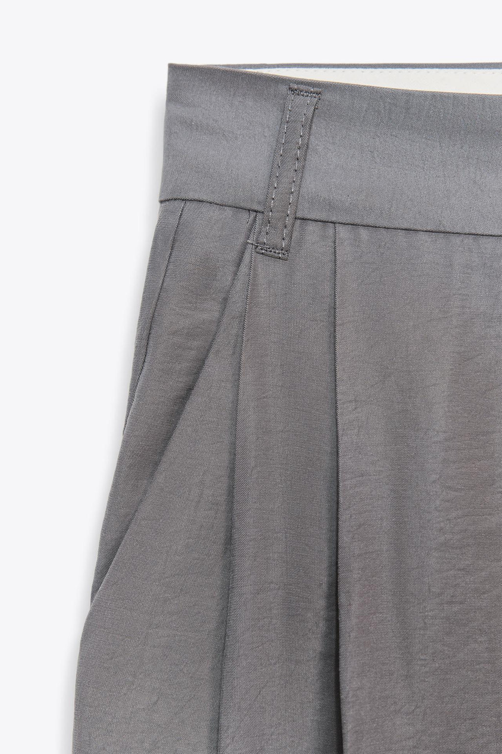 HOSE MIT DOPPELTEN BUND-FALTEN TAPETAS