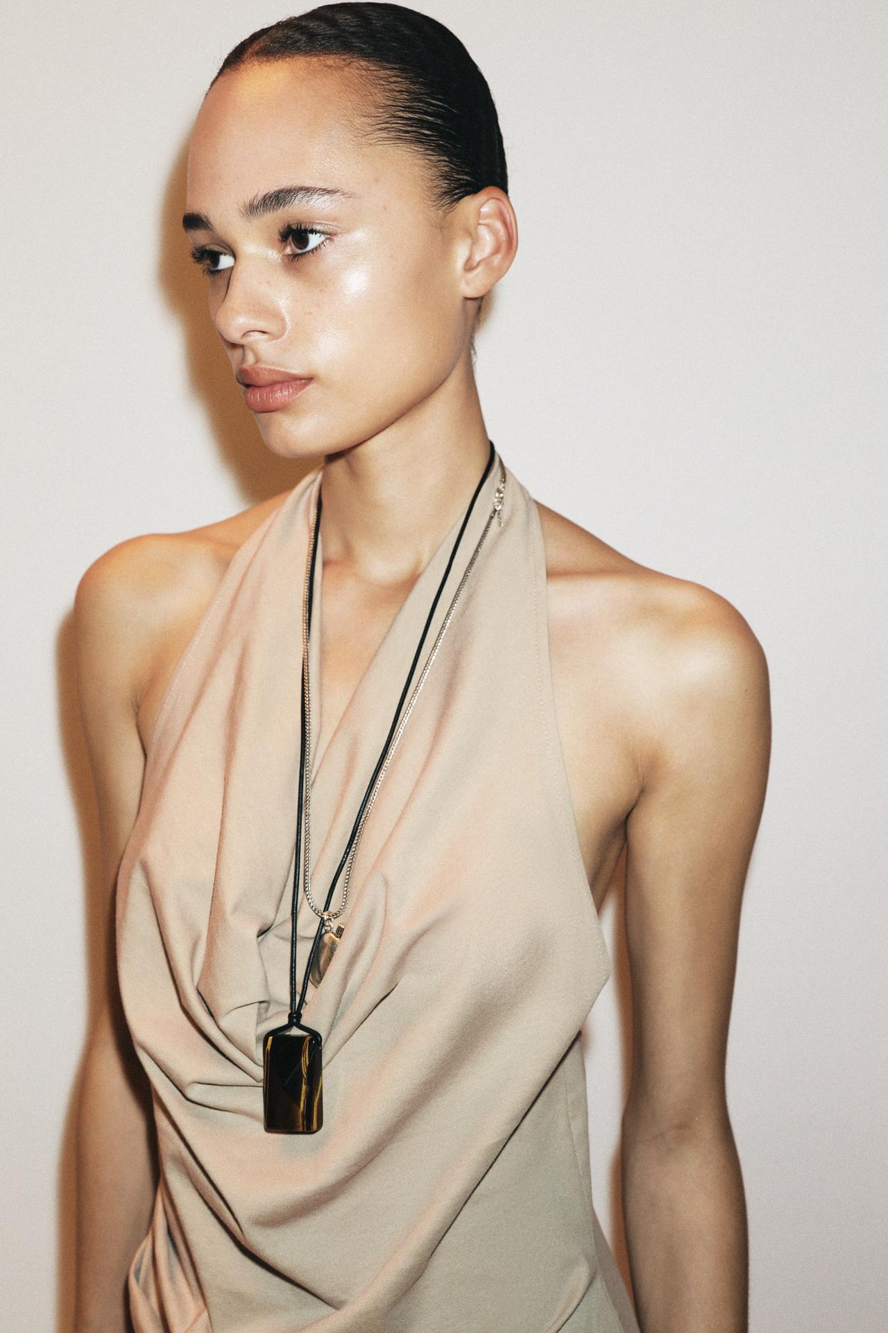 HALTERTOP DRAPIERT LINIE