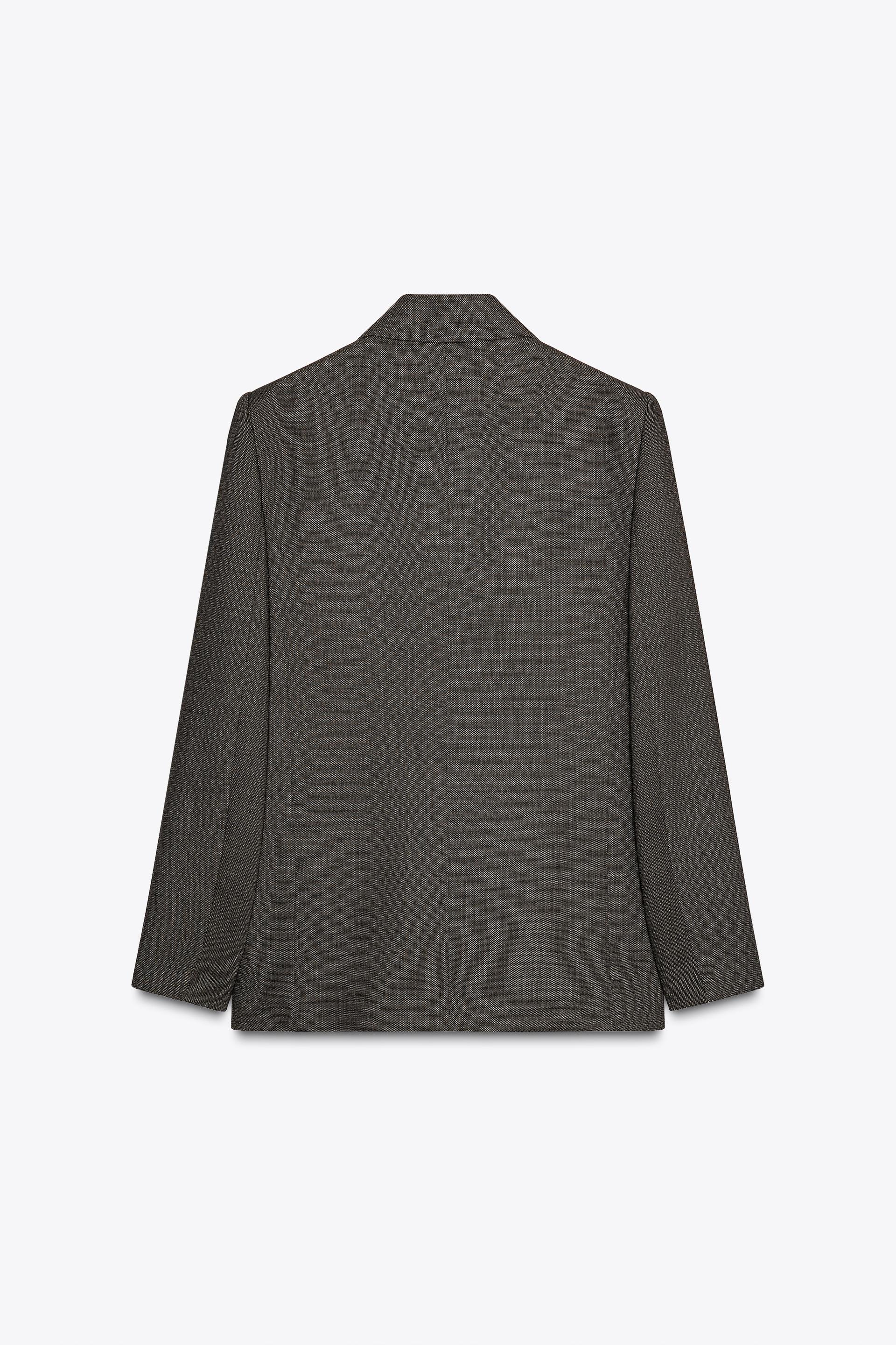 DOPPELREIHIGER BLAZER MIT SCHULTERPOLSTERN