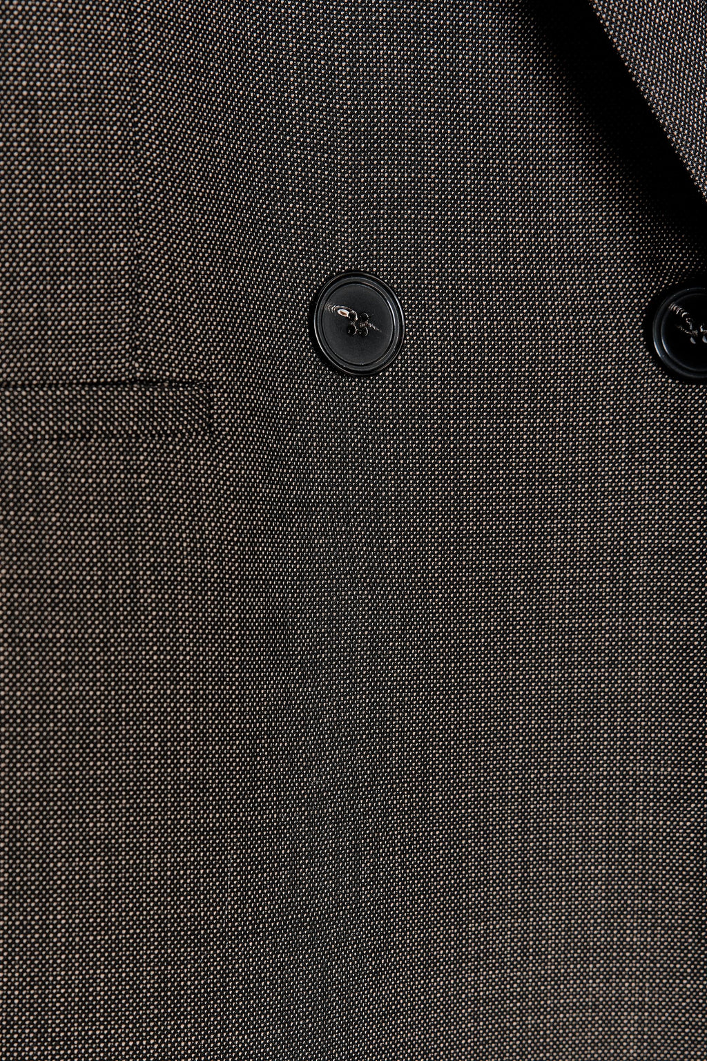 DOPPELREIHIGER BLAZER MIT SCHULTERPOLSTERN