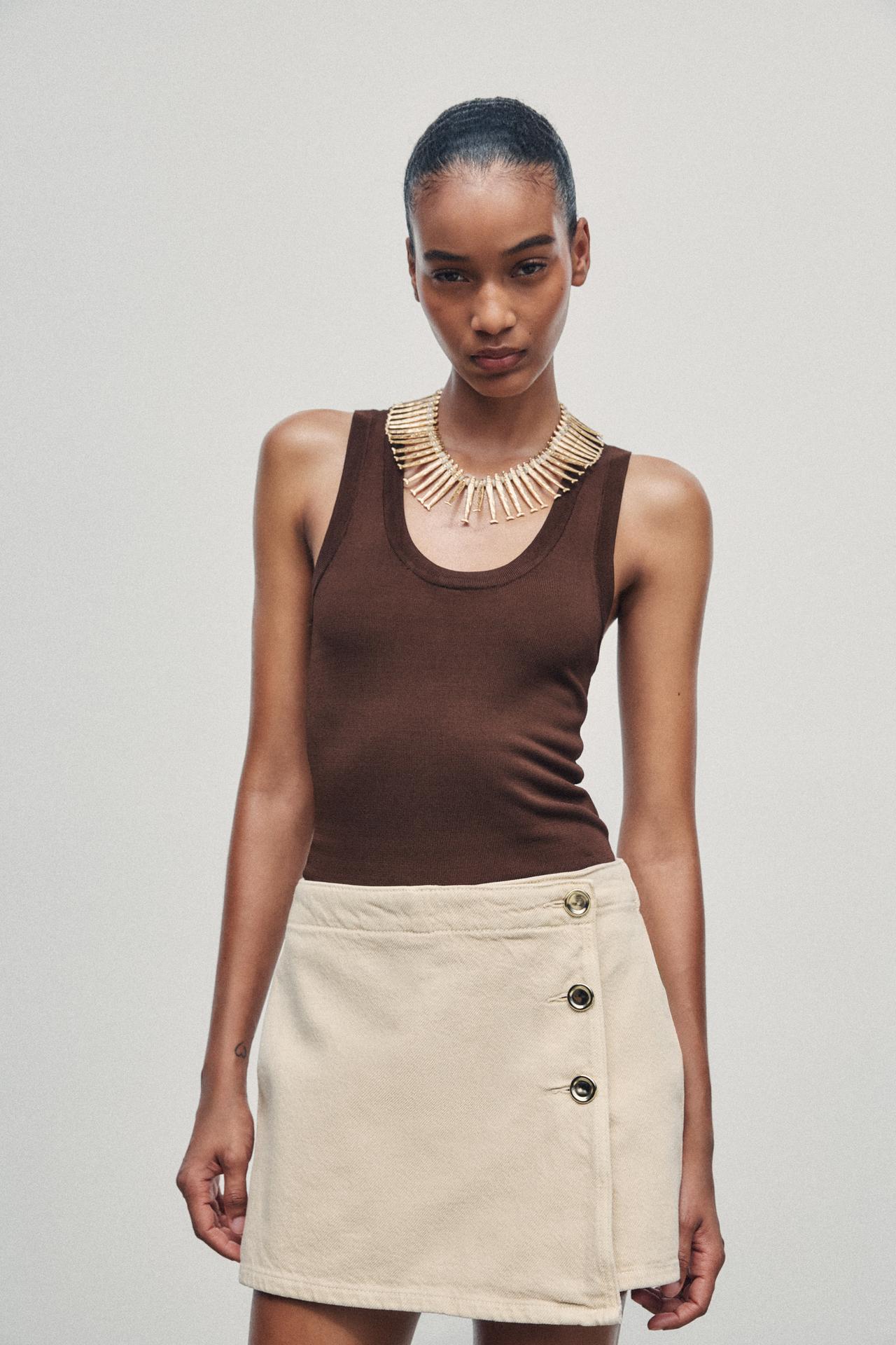 CROSSOVER-DENIM-SKORT SAND MIT KNOPFDETAILS