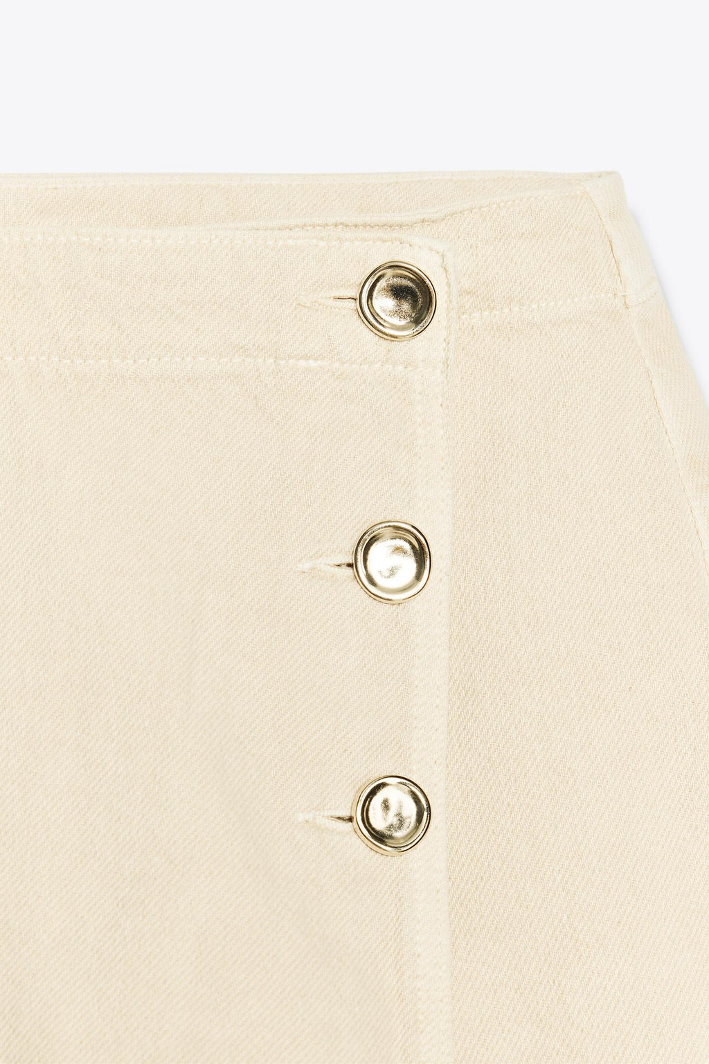 CROSSOVER-DENIM-SKORT SAND MIT KNOPFDETAILS
