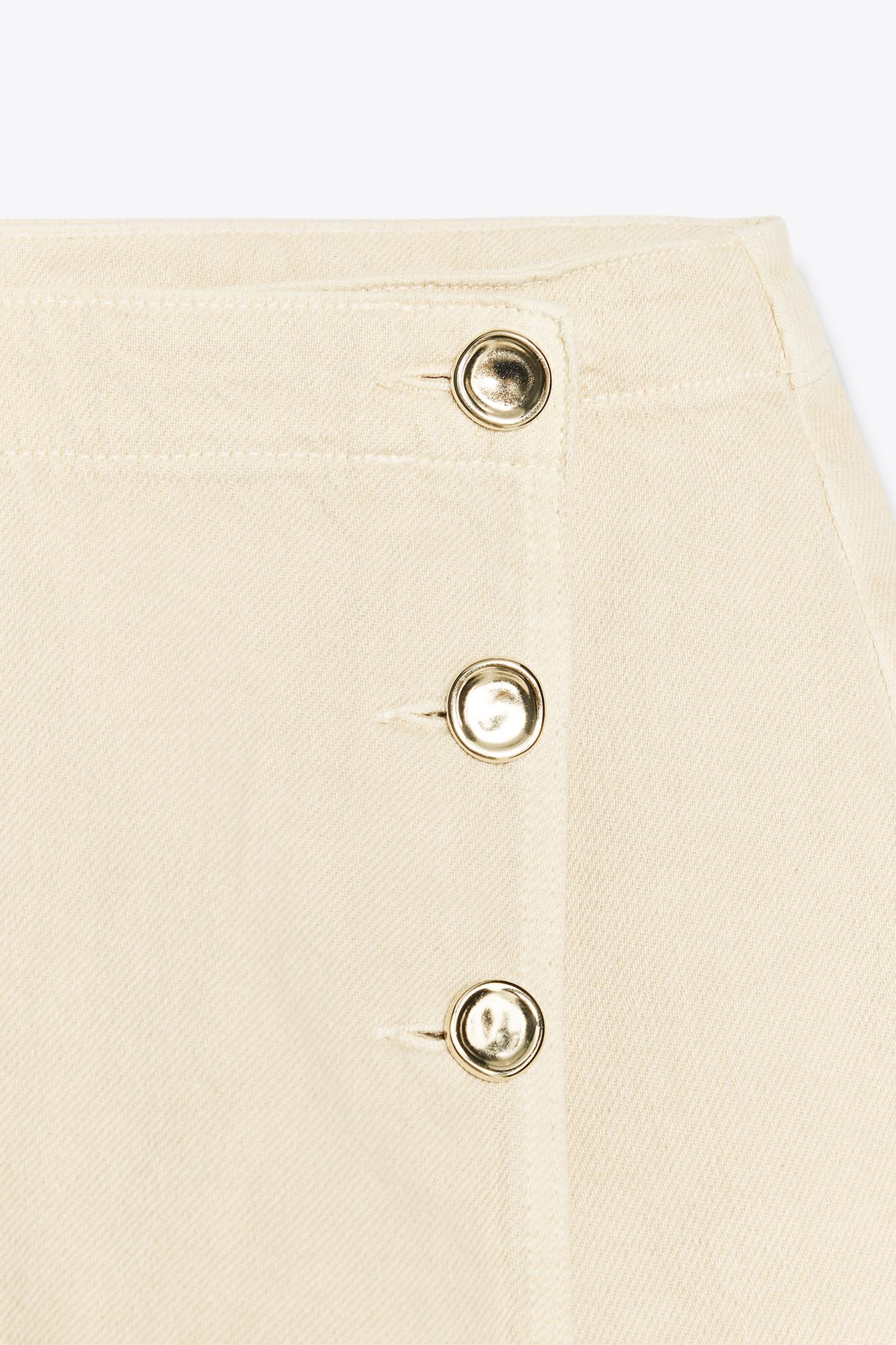 CROSSOVER-DENIM-SKORT SAND MIT KNOPFDETAILS