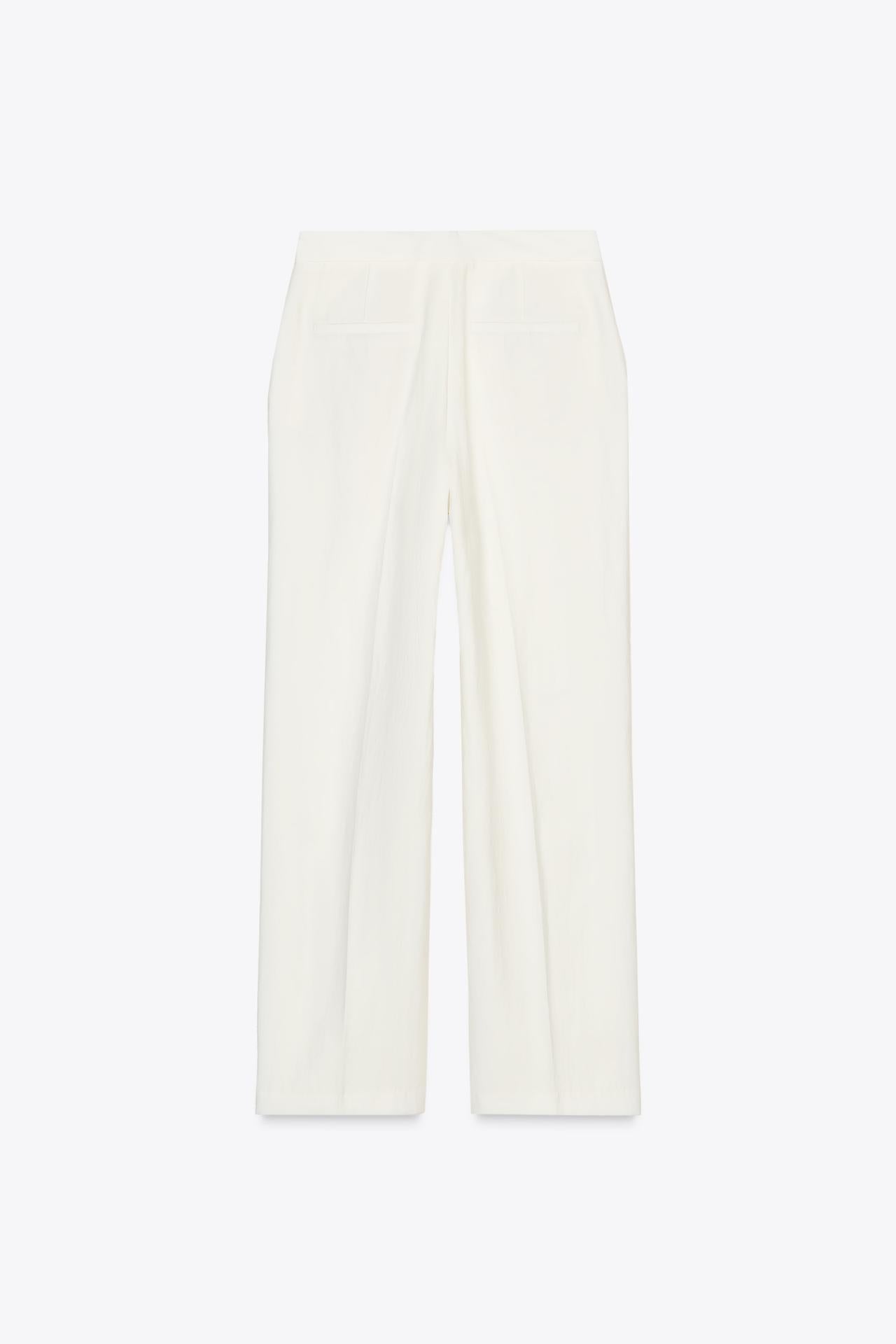 HOSE MIT STRUKTURIERTEM FALL IN ELFTON