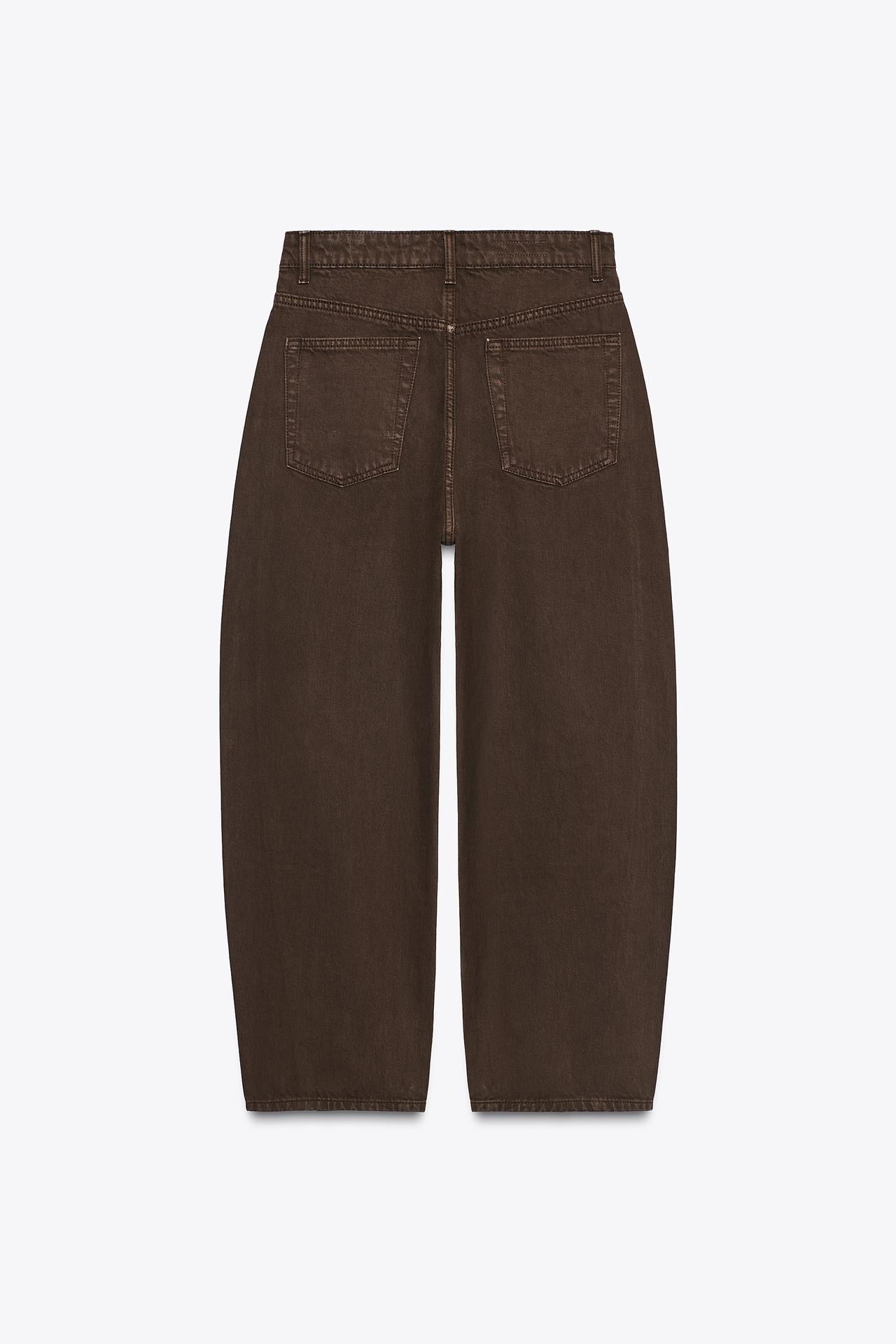 PREMIUM CARROT JEANS MIT MITTLERER TAILLE IN LIGHT BLUE