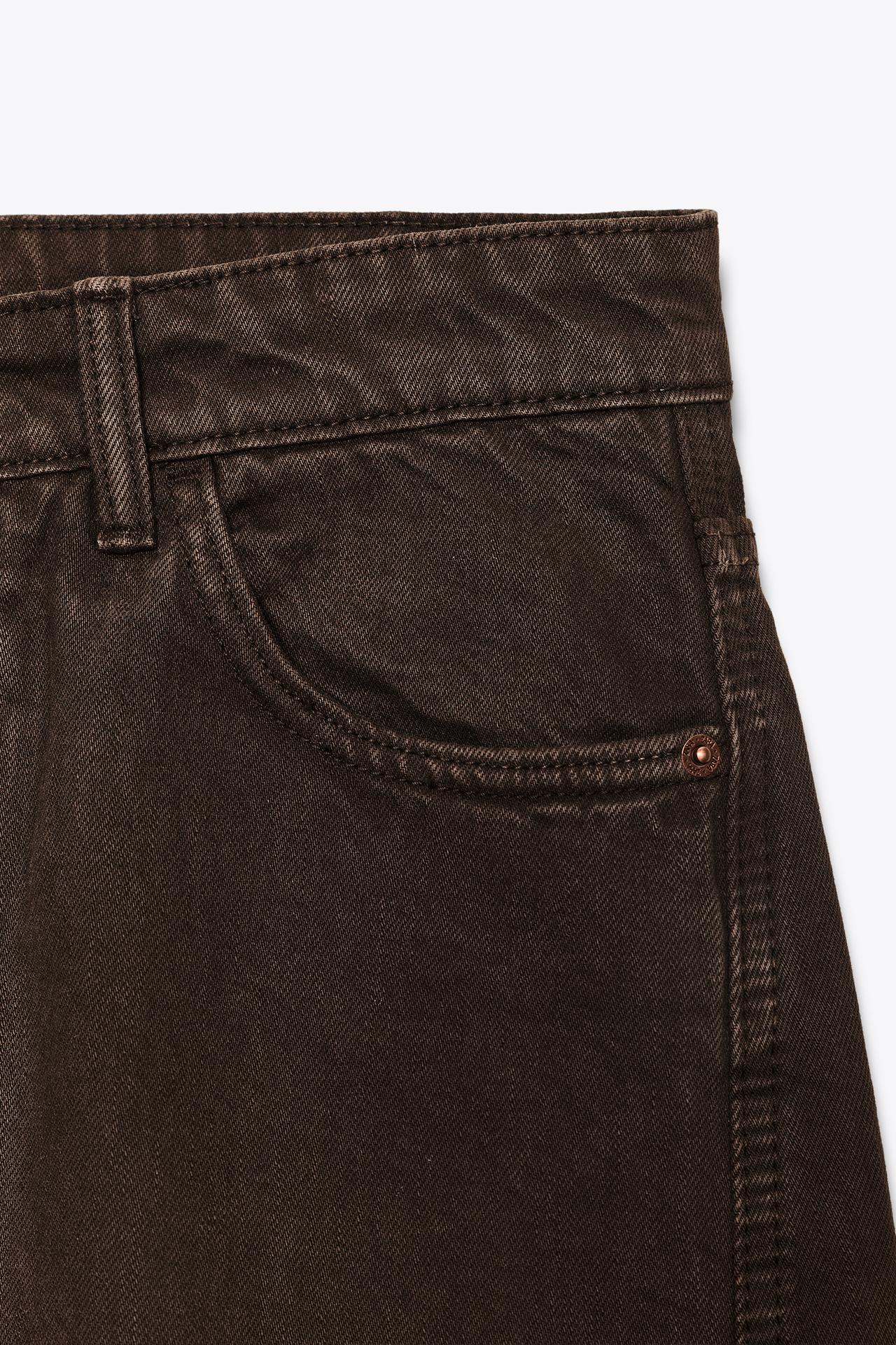 PREMIUM CARROT JEANS MIT MITTLERER TAILLE IN LIGHT BLUE