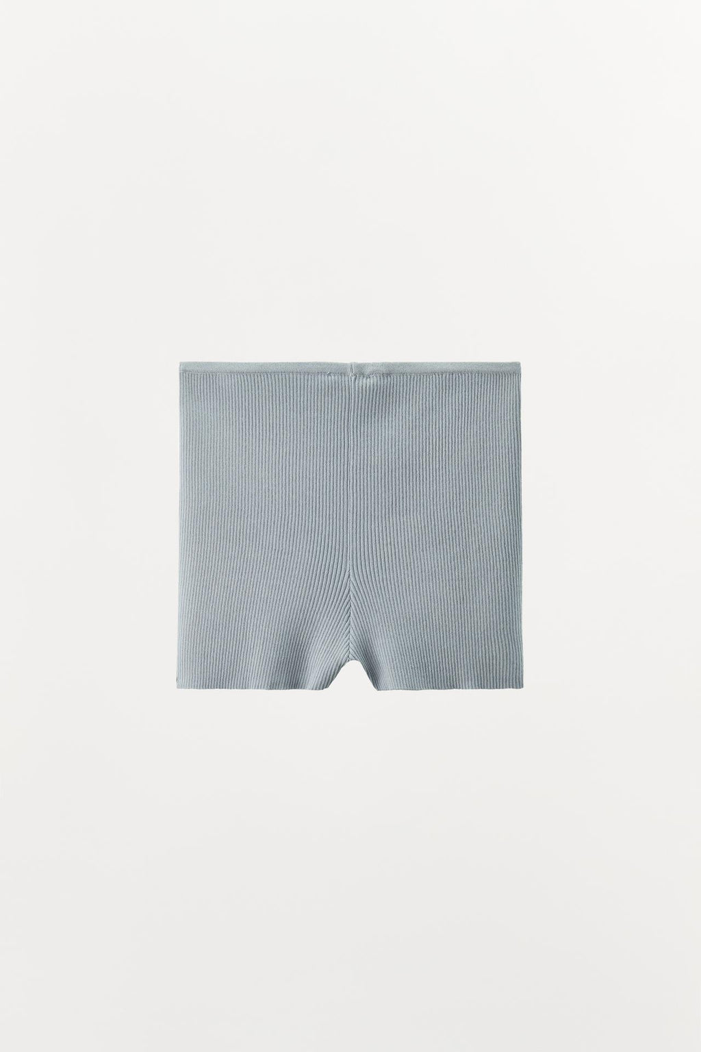 GERIPPTER STRICKSHORTS MIT HOHER TAILLE