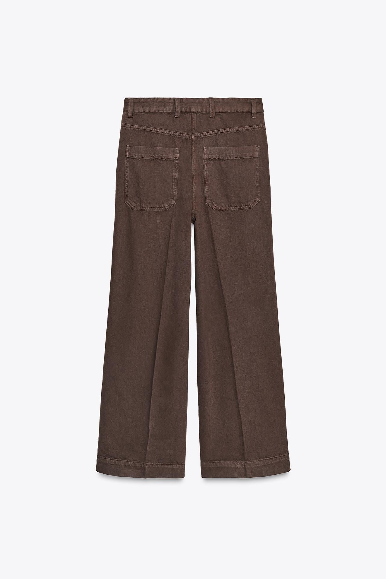 PREMIUM HIGH-WAIST JEANS MIT WEITEM BEIN IN SCHOKOBRAUN