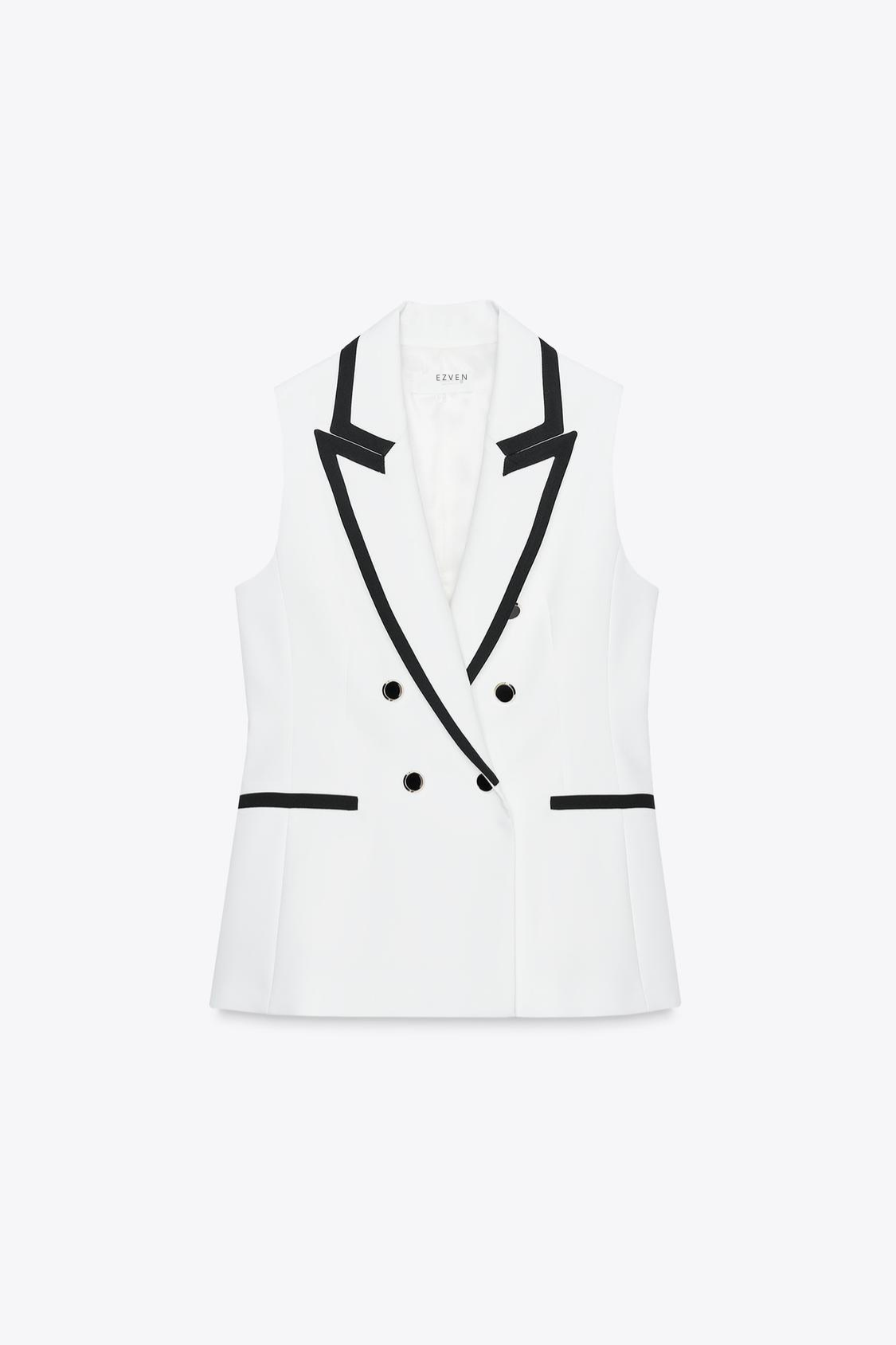DOPPELREIHIGE WESTE MIT KONTRASTDETAILS IN WEISS
